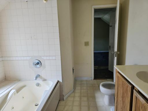 312 Merriam Avenue, Montevideo, MN 56265