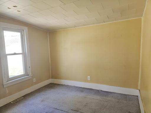 312 Merriam Avenue, Montevideo, MN 56265