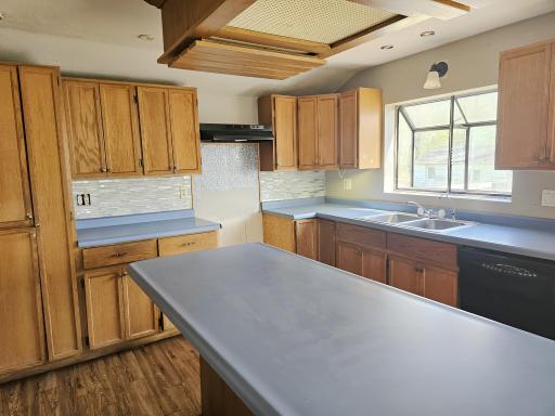 312 Merriam Avenue, Montevideo, MN 56265