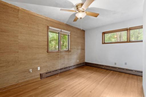 8274 Hidden Bay Trail N, Lake Elmo, MN 55042