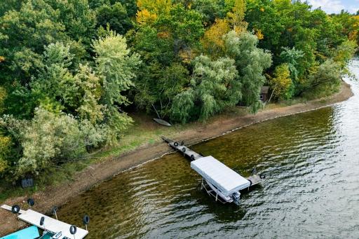 8274 Hidden Bay Trail N, Lake Elmo, MN 55042