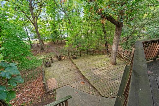 8274 Hidden Bay Trail N, Lake Elmo, MN 55042