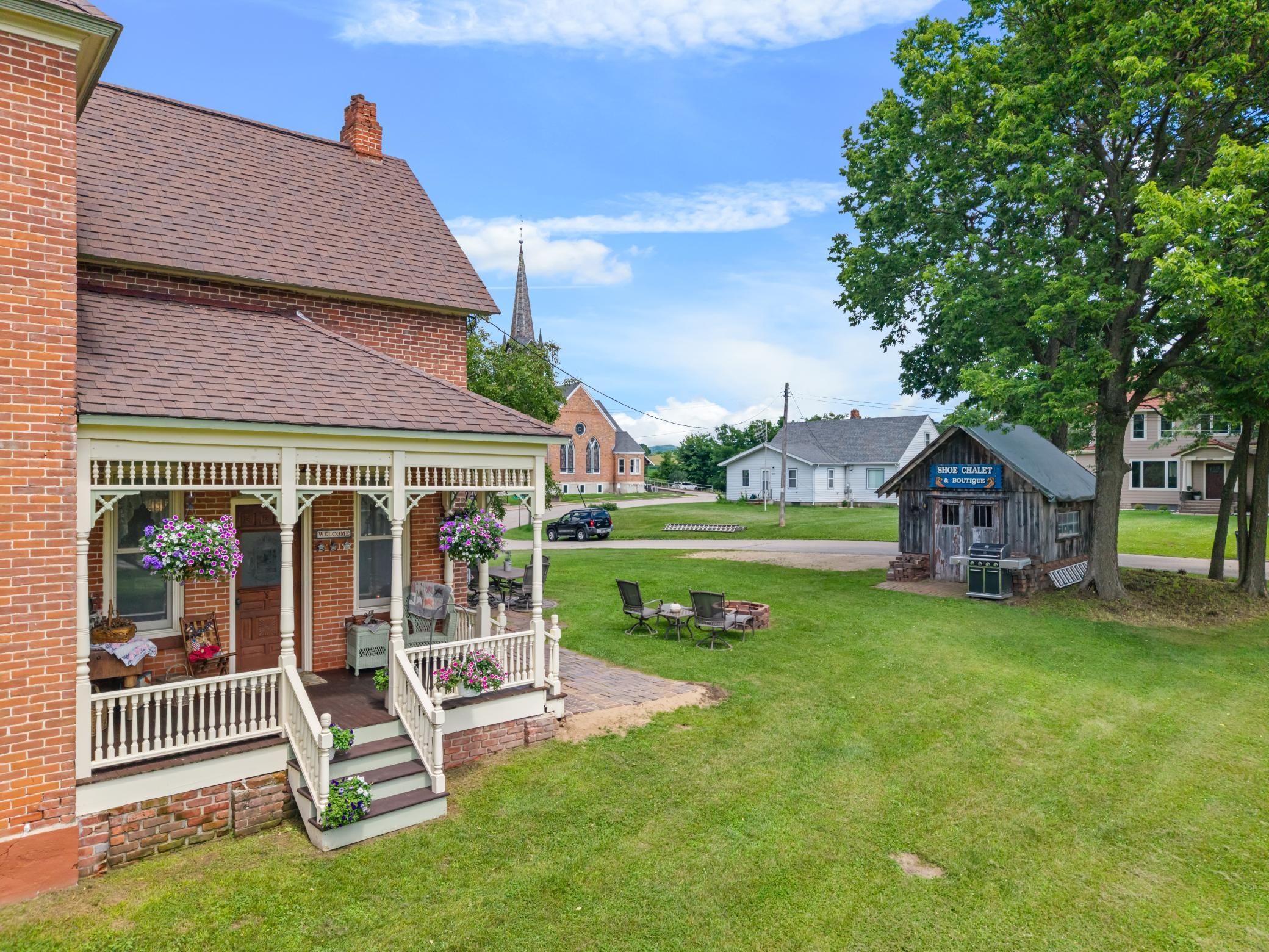 22961 Church St Ettrick WI (49).jpg