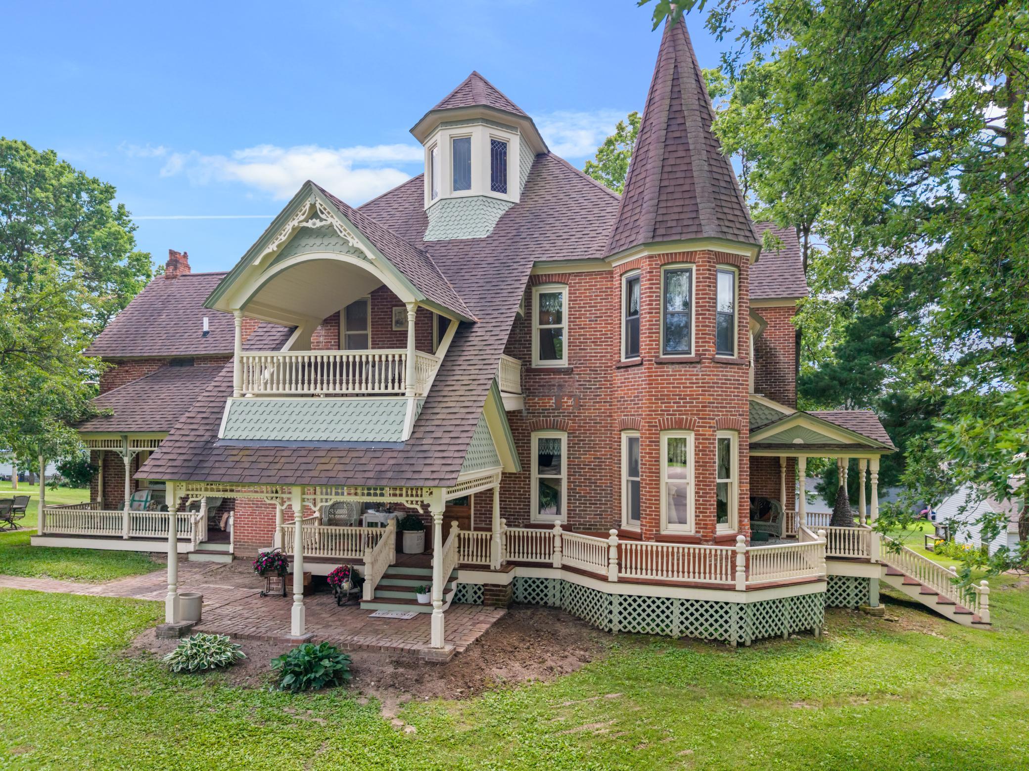 22961 Church St Ettrick WI (53).jpg