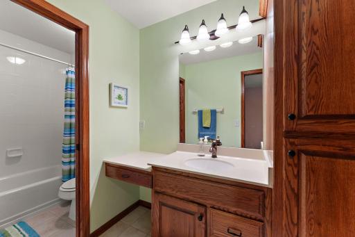 Upper level full bath