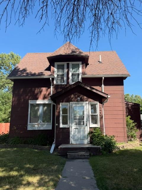Property photo for 120 4th Avenue SE, Mayville, ND 58257