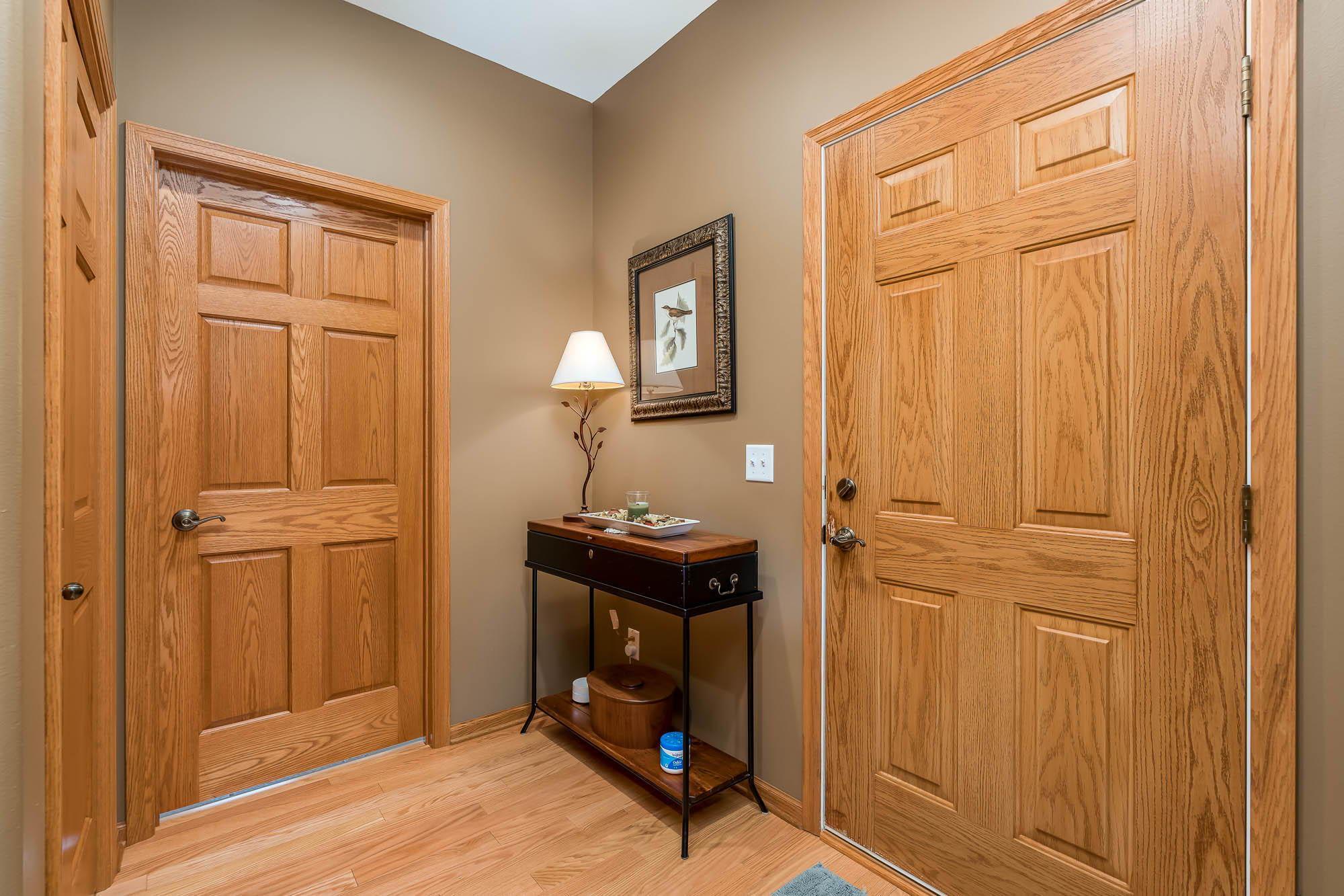 19-web-or-mls-117-grovebrook-drive.jpg