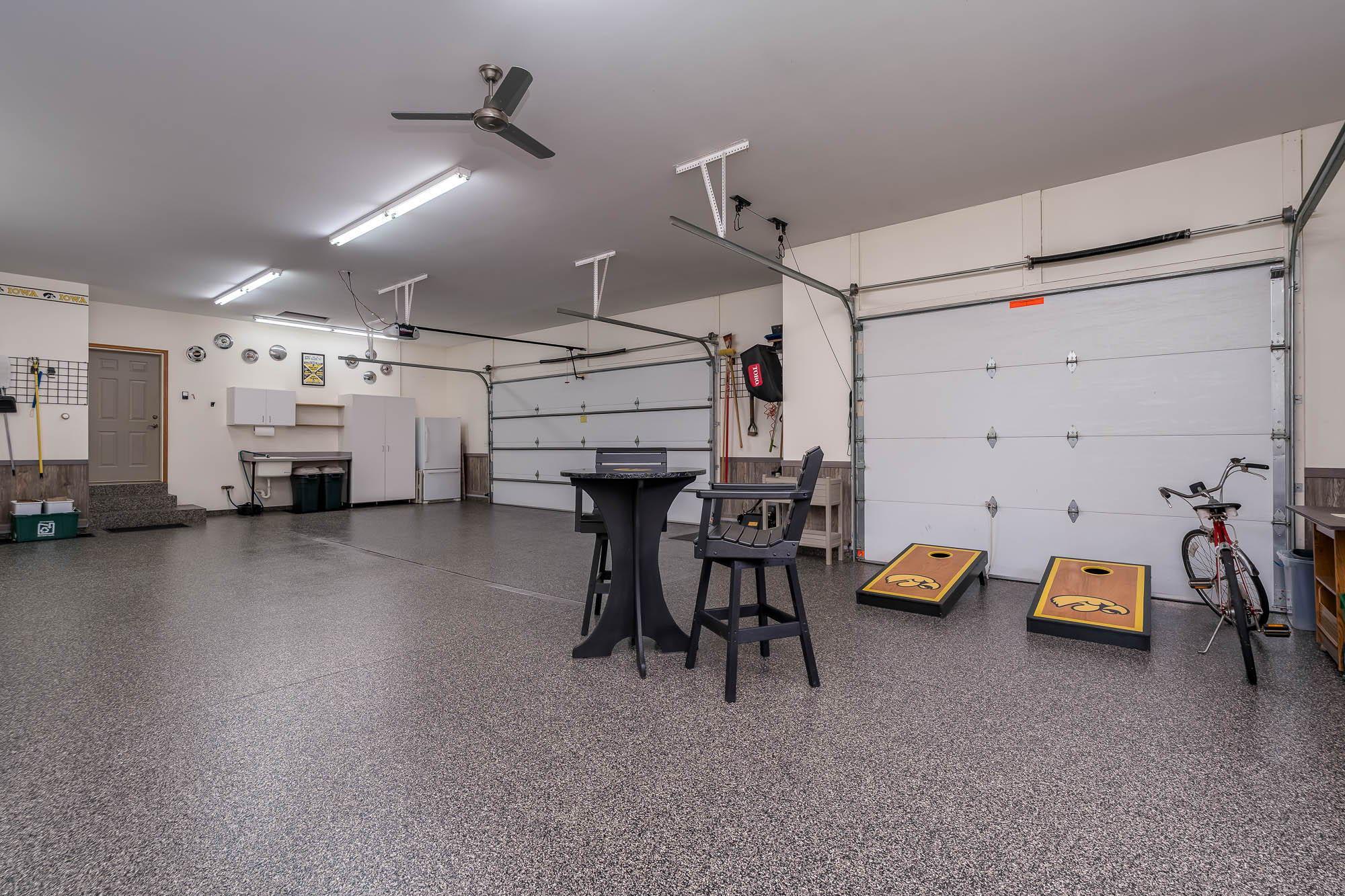 45-web-or-mls-117-grovebrook-drive.jpg