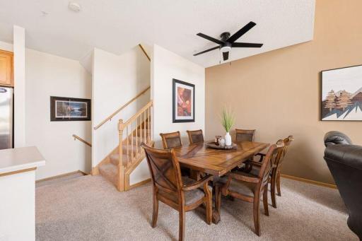 Dining room.