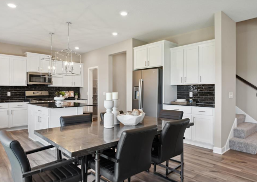 14302 Kitchen with Walk in Pantry.png