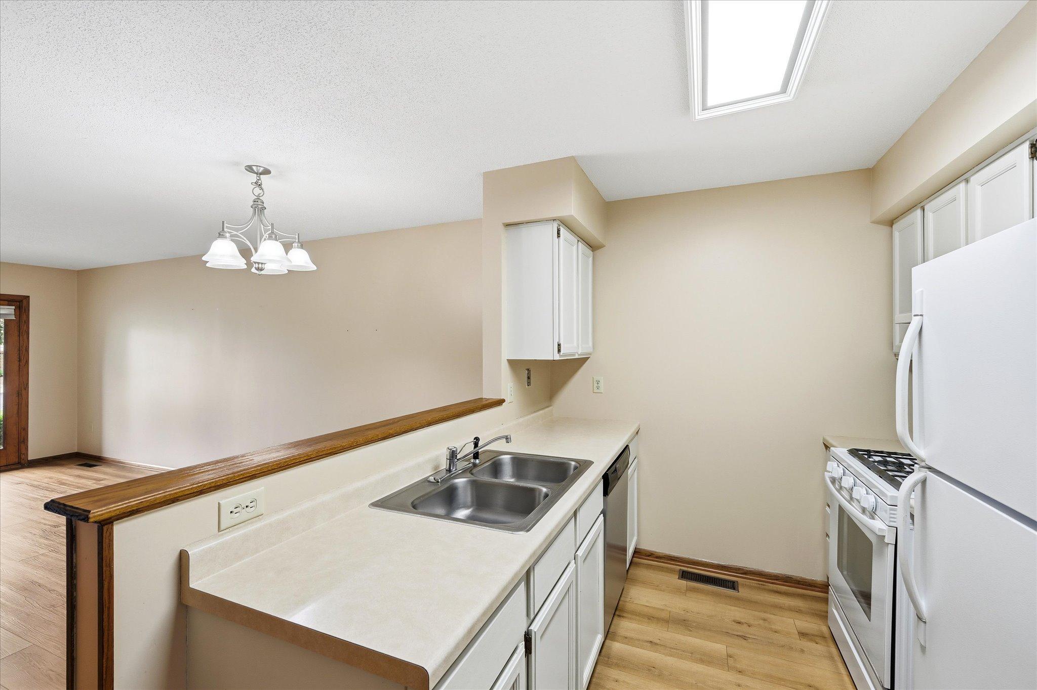 Lots of Counter Space