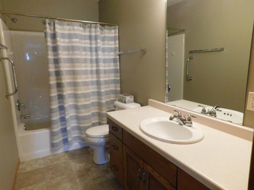 840 Lakeridge Place, West Fargo, ND 58078
