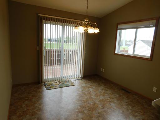 840 Lakeridge Place, West Fargo, ND 58078