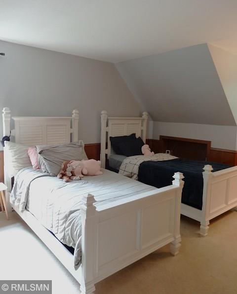 SE Bedroom