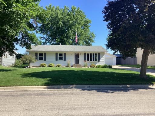 Photo for 1302 19th Avenue SW, Austin, MN 55912 - listing #7109197 1302 19th Avenue SW, Austin, MN 55912