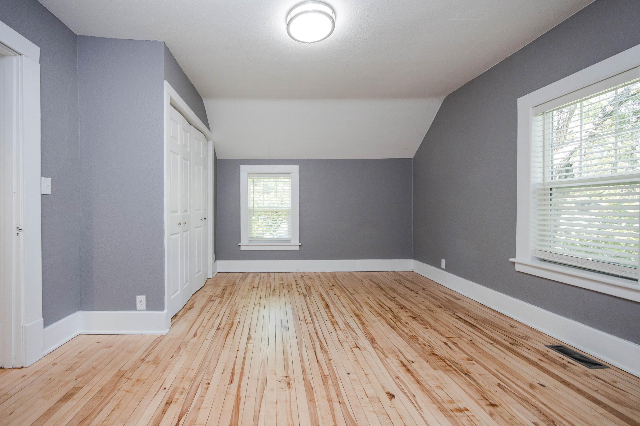 UL Bedroom #2