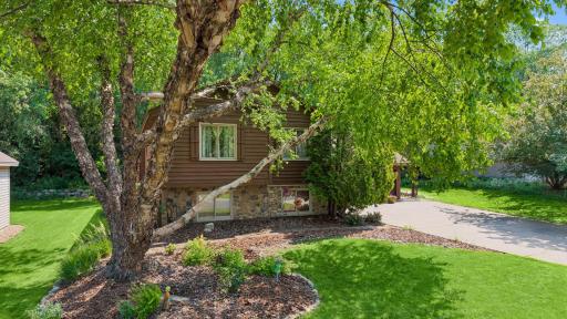 Photo for 13225 Court Place, Burnsville, MN 55337 - listing #7109203 13225 Court Place, Burnsville, MN 55337