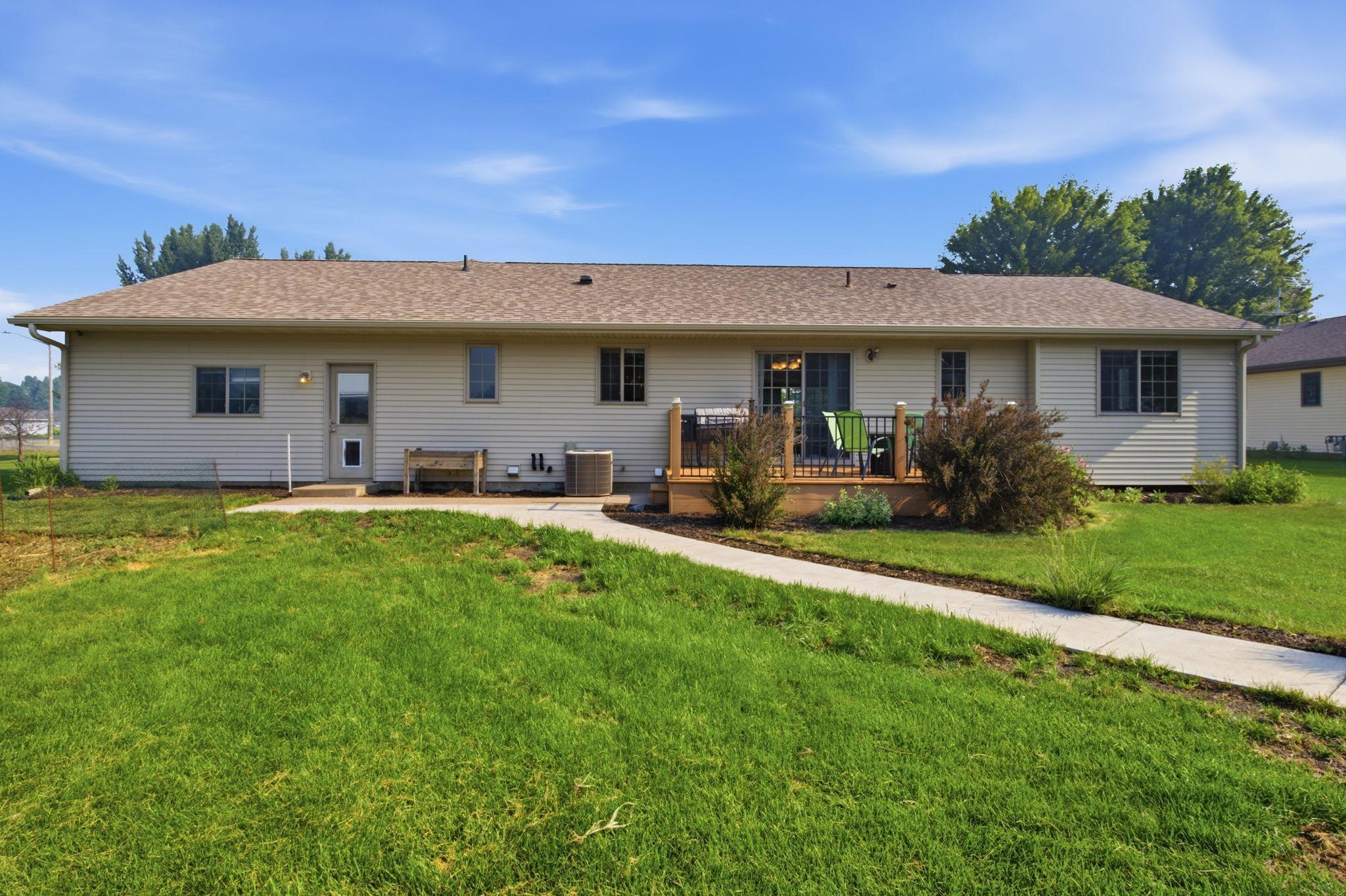 Photo 38