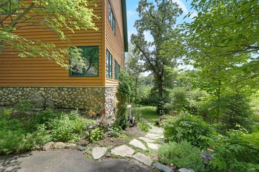 502 Shoreline Drive, Wayzata, MN 55391