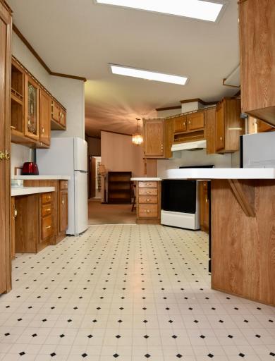 805 2nd Street NE, 805, Milaca, MN 56353