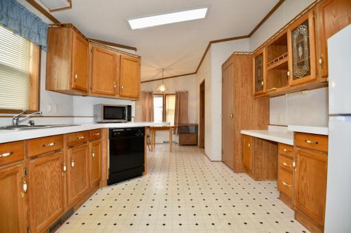 805 2nd Street NE, 805, Milaca, MN 56353