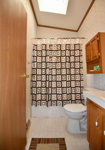 805 2nd Street NE, 805, Milaca, MN 56353