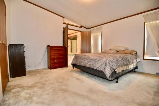 805 2nd Street NE, 805, Milaca, MN 56353