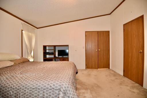 805 2nd Street NE, 805, Milaca, MN 56353