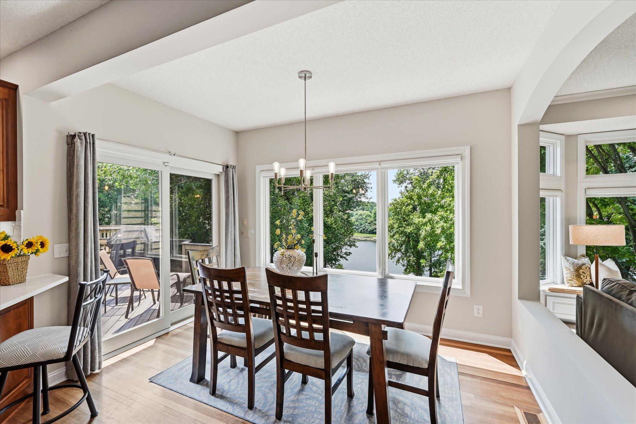 Dining Walkout to Deck