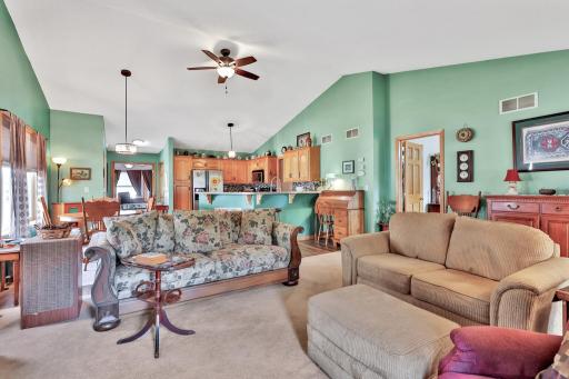 13433 Newlander Avenue, Lindstrom, MN 55045