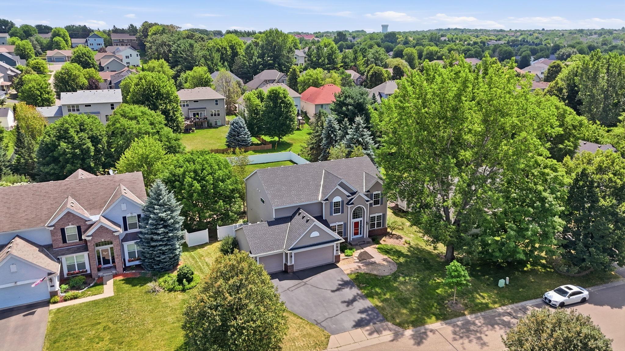 Stately two story, walkable to the neighborhood park!