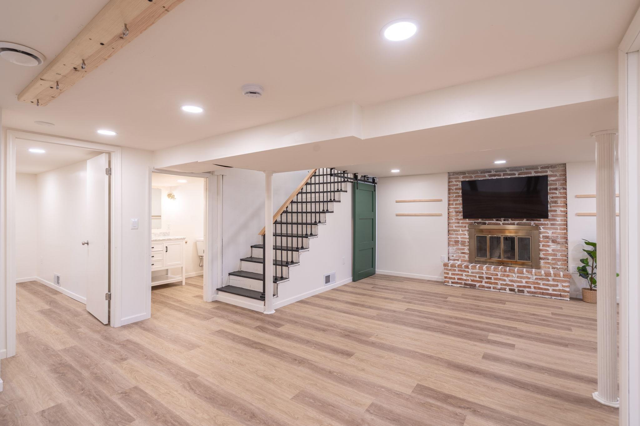 29-web-or-mls-interior-25.jpg