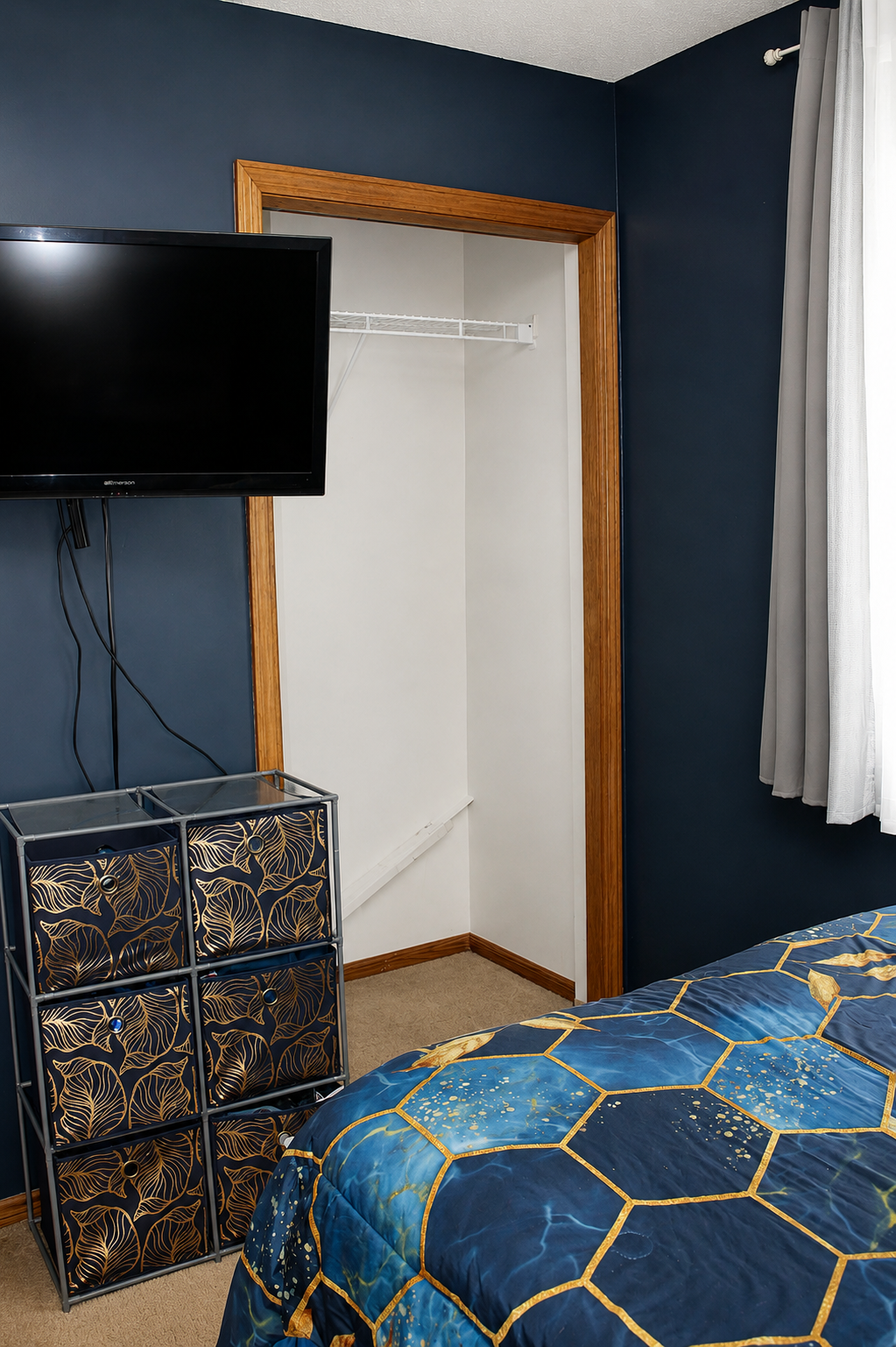 2nd bedroom