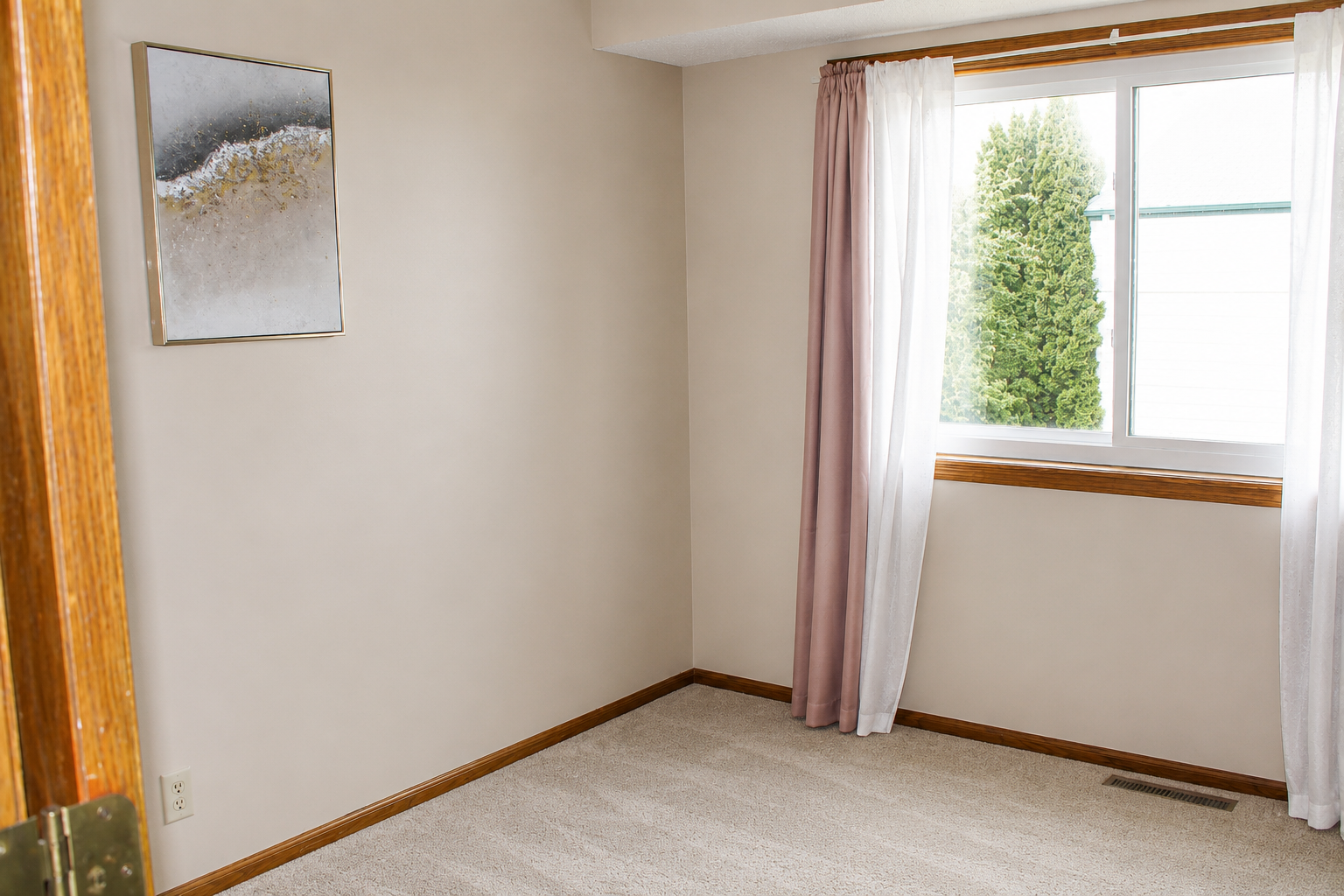 1st bedroom