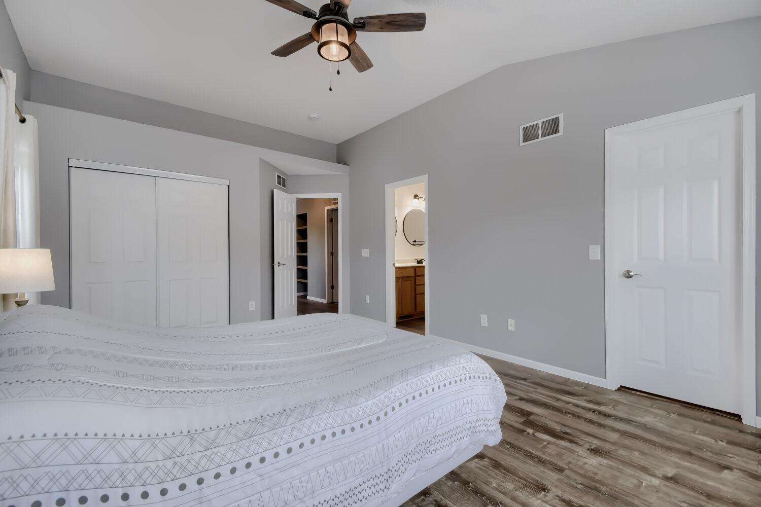 4360 Empress Dr N - Web Quality - 014 - 14 Primary Bedroom.jpg