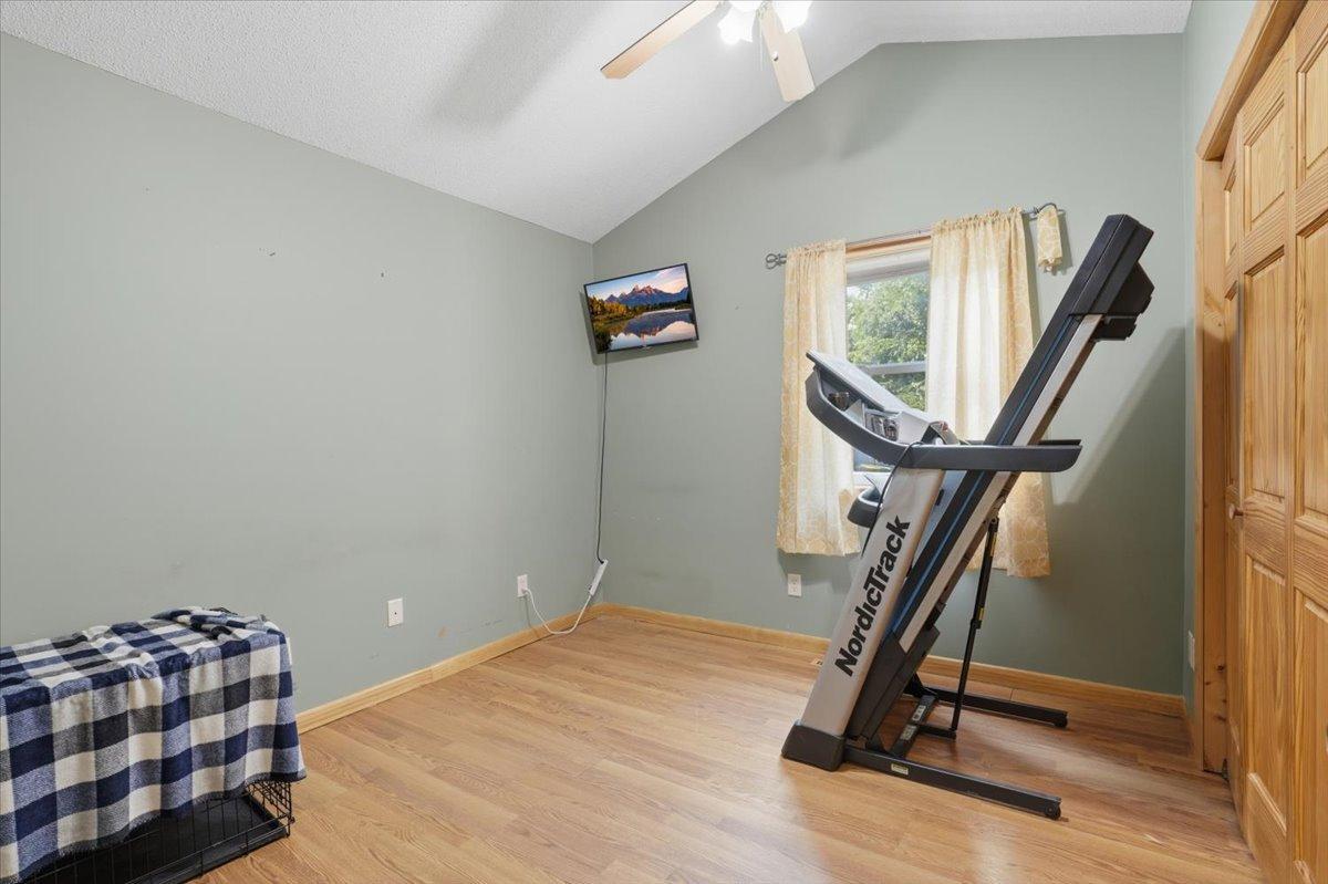 15-bedroom