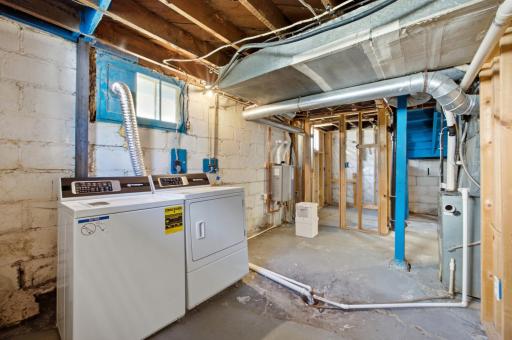 1310 11th Avenue S, Fargo, ND 58103