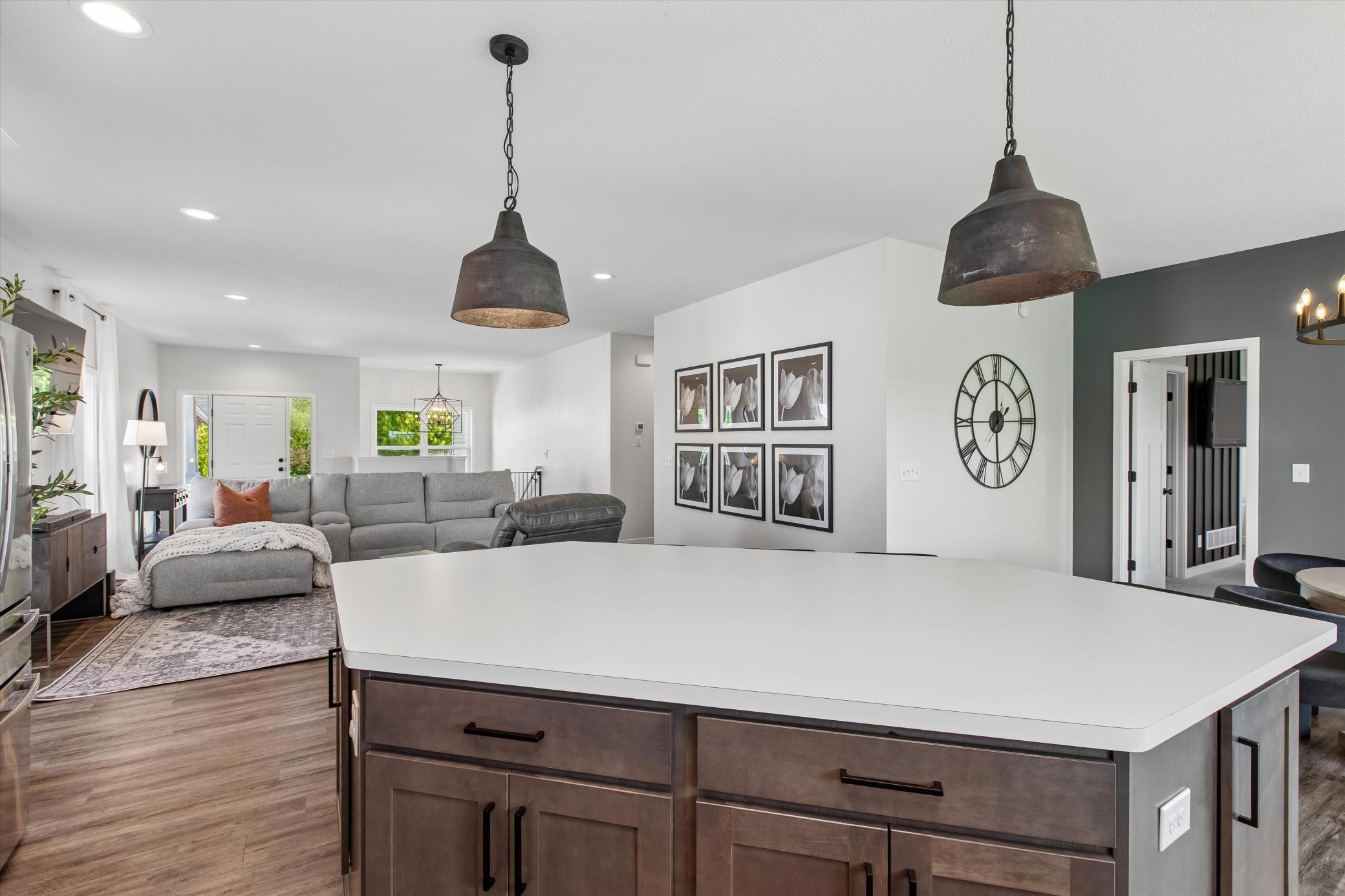 Oversized island offers generous prep space