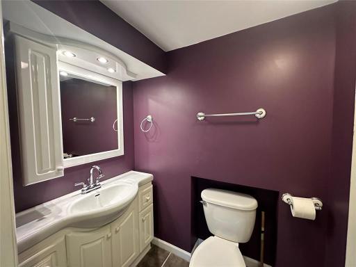 E910 Cedar Road, Eau Claire, WI 54701