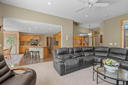 3331 98th Circle N, Minneapolis, MN 55443