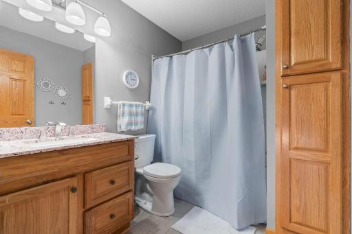 3331 98th Circle N, Minneapolis, MN 55443