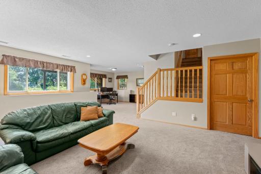 3331 98th Circle N, Minneapolis, MN 55443