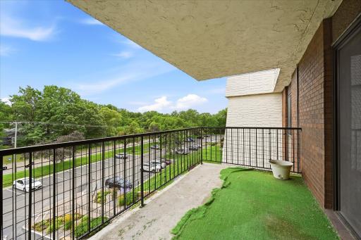Spacious Deck