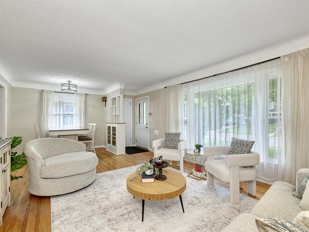 Welcome to 7329 3rd Ave S!