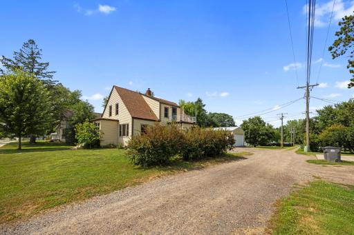 Amble space in this front yard