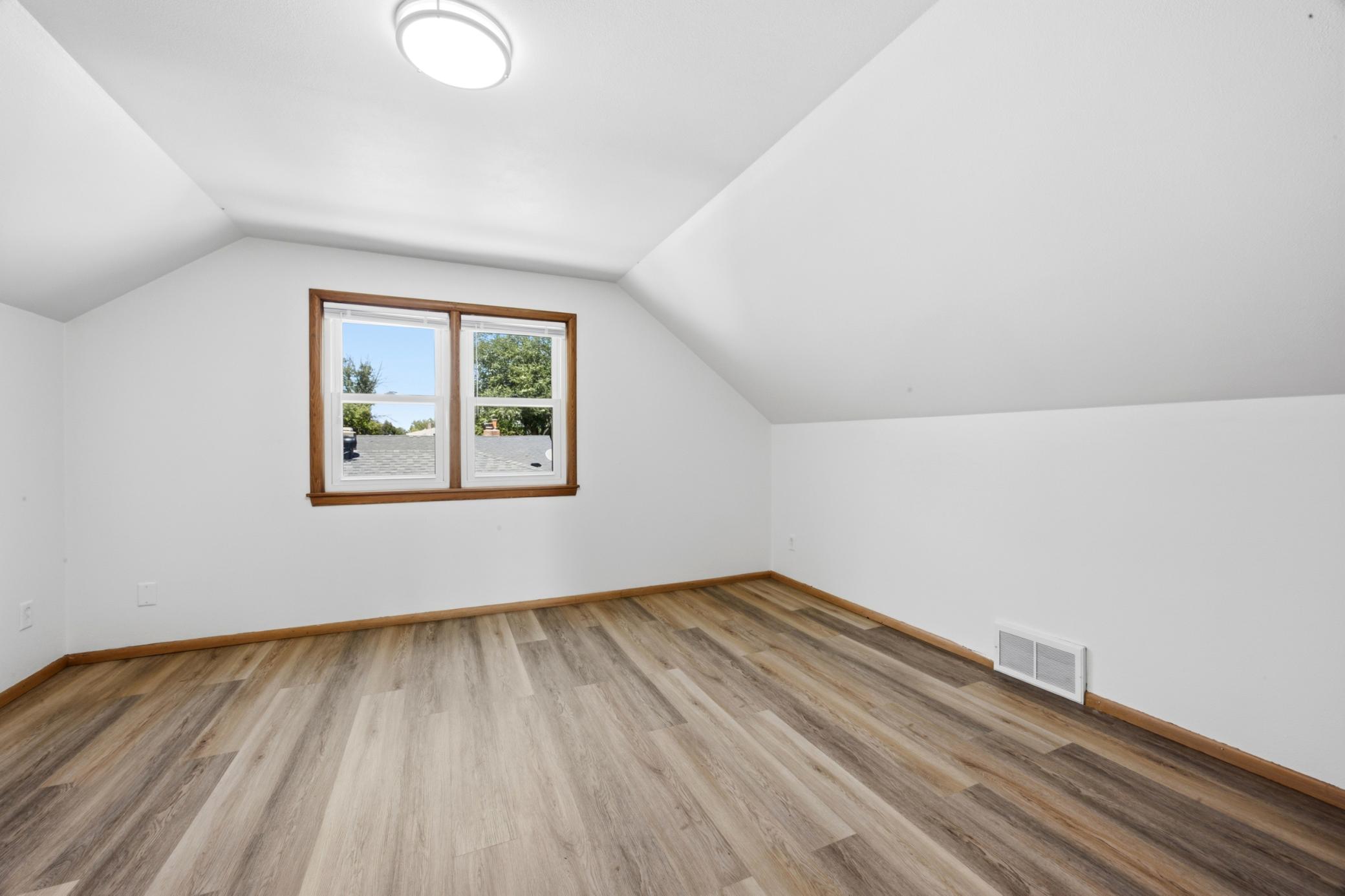 2nd floor - Bed 3