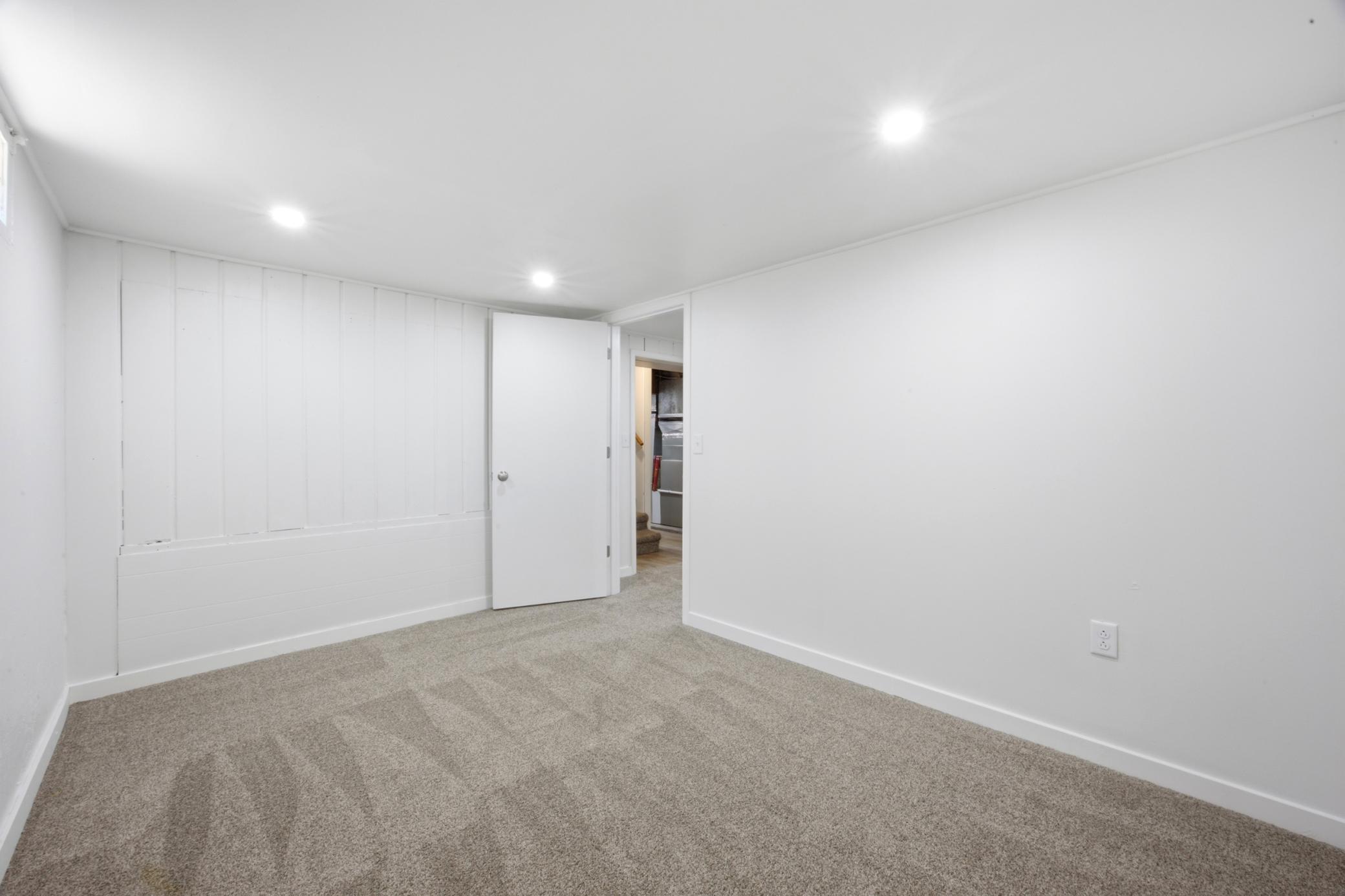 Basement Room - no egress