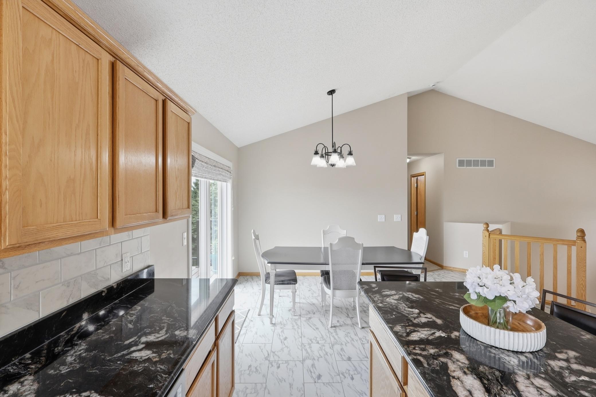 Granite counters and newer flooring