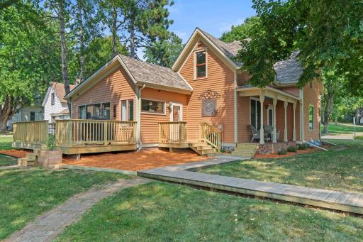 Back and side doors/decks/porches.jpg