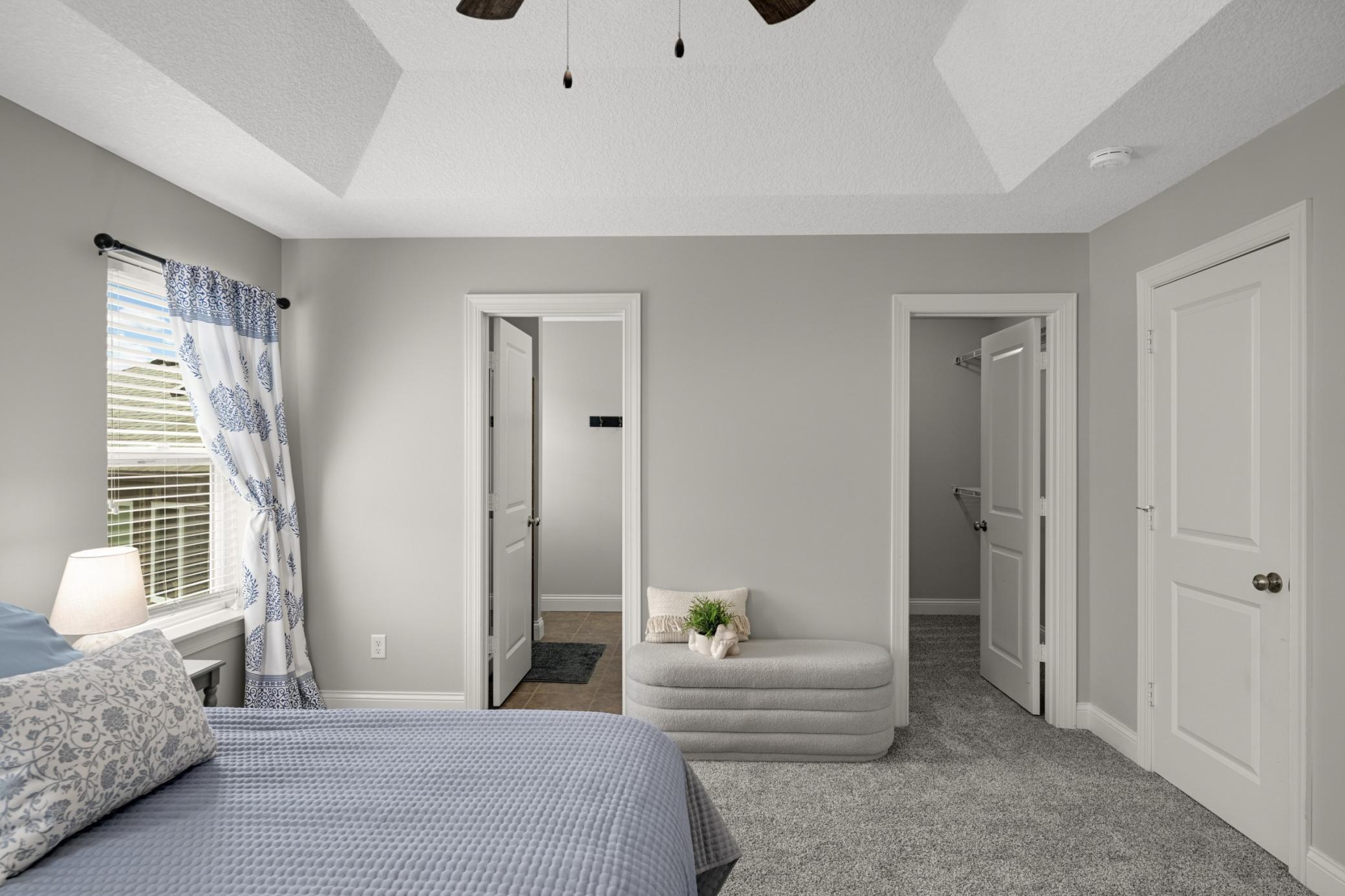 Private ensuite bathroom, and walk-in closet.